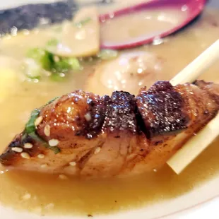 Check out the thick pieces of pork belly. The heat from the ramen must have fogged up my lens. Apologies for the blurry pic.