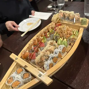 Summer Roll, Paradise Roll, Sunshine Roll, Volcano Roll, Spicy Salmon Roll