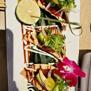 Tuna Tostada
