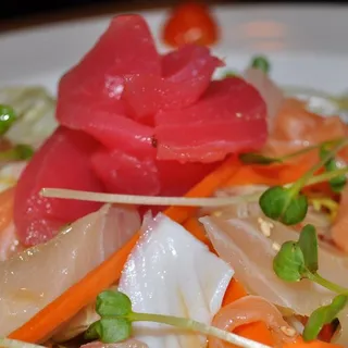 Assorted Sashimi Salad