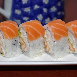 Salmon Mania Roll