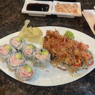 California Roll &amp; Novi Roll