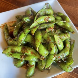Spicy Garlic Edamame