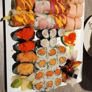 Pink lady, spicy tuna, tuna lover, yummy roll