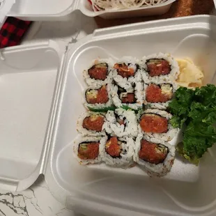 Spicy Tuna Roll