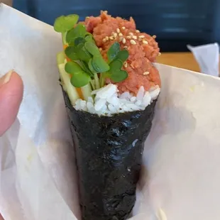 Spicy tuna had roll