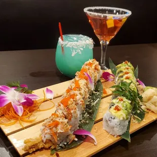 Snowman and the Grinch Sushi Rolls.  Snowball and Santatini Cocktail.