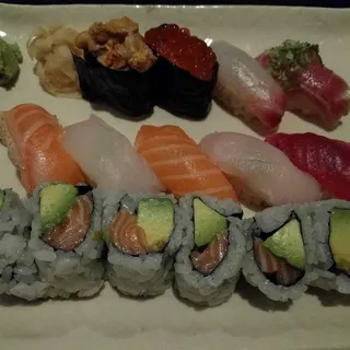 Salmon Avocado Roll #85