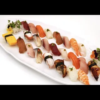 DELUXE SUSHI
