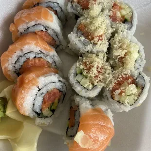 Chris Roll - much, much smaller than it used to be :( , and a spicy tuna roll