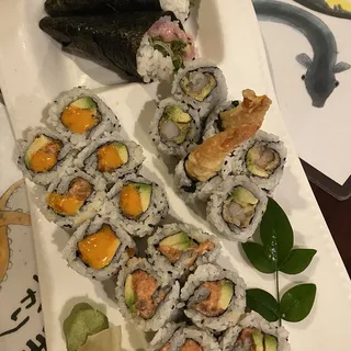 Spicy Tuna and Avocado Roll