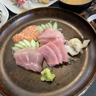 Sashimi platter(regular size 4 kinds of fish, 3 slices each) served with rice &amp; Miso Soup