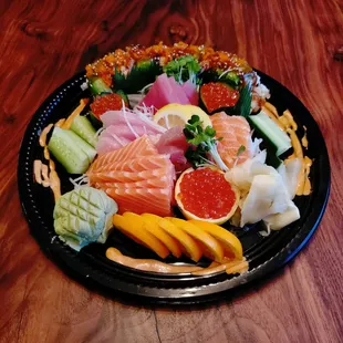 Dragon roll & beautiful Sashimi!