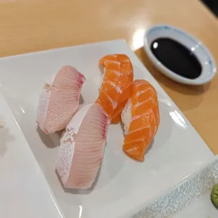 Fatty yellowtail Nigiri, Salmon Nigiri