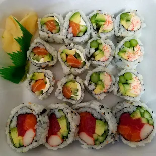 I took some of the pieces out so they would all fit. Alaskan (add cream cheese), AAC (add crab mix), Sun flower (no fish eggs).