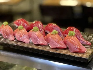 Eat Sushi