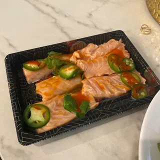 RAZOR SALMON