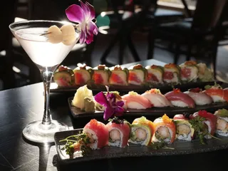 Hanami Sushi Bar & Grill