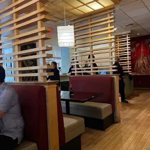 sushi and sashimi, interior