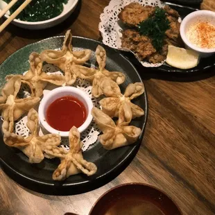 chicken wings and fried chicken, food