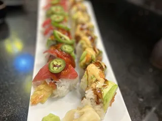 Charley Noodle & Grill