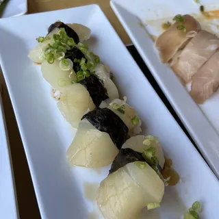 Hokkaido Scallop Nigiri