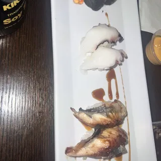 Salmon Roe Nigiri