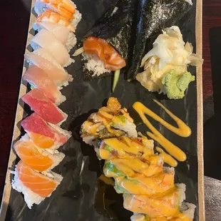 Dragonroll , spider roll and salmon hand roll ( Delicious)