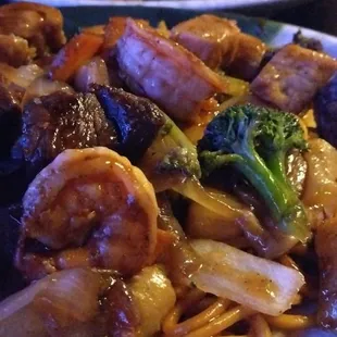 Chicken, Shrimp &amp; Beef Yakisoba (Stir Fried Noodles) Imperial Dinner- Steak, Chicken, Shrimp with mixed veggies and Rice