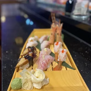 Sweet Shrimp, eel, red snapper, albacore, Sea Bass