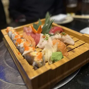 Sushi and Sashimi &amp; Nigiri Combo