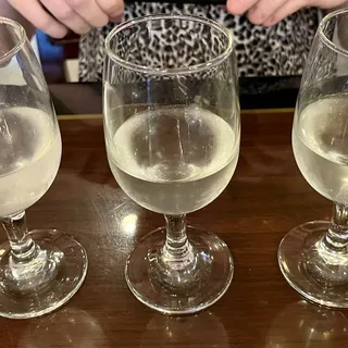 Hana Sake Flights
