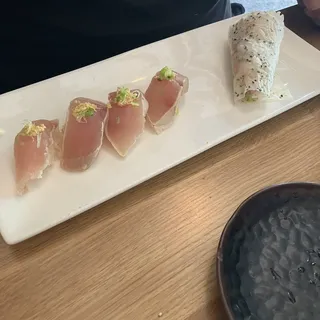 (b013) Yellowtail Sushi