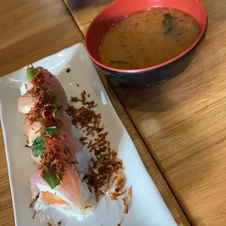 (a002) Yuzu Albacore Roll