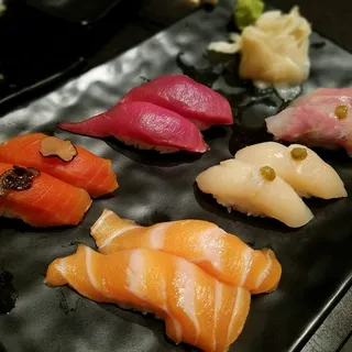 (b015) Snapper Sushi