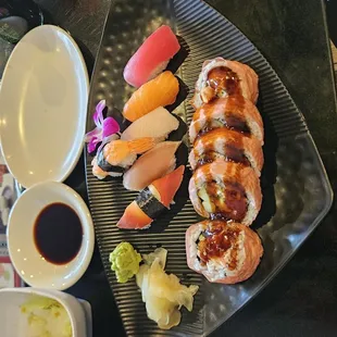 Susuiya Sushi combo