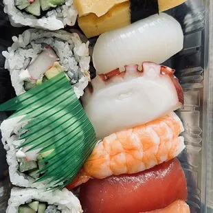 Sushi bento