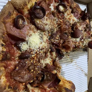 Carnivore Pizza