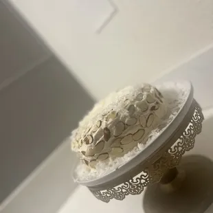 Susie's delicious coconut cake