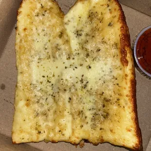 Garlic cheese bread