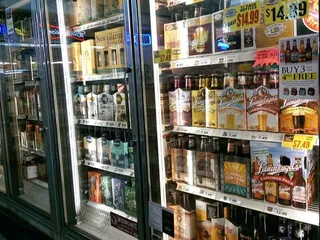 A 1 Beer & Liquor