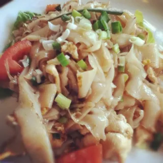 Pad Kai Kua