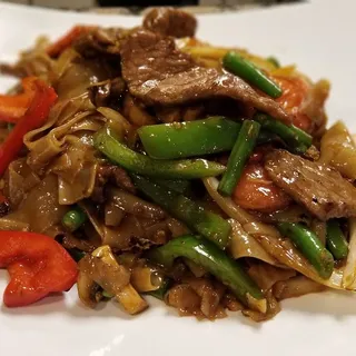 Pad Kee Mao Shimp