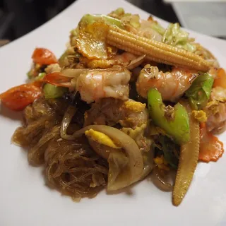Pad Woon Sen BBQ Pork