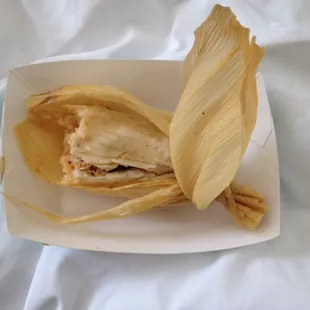 Damn good tamale! That hot sauce is bombbb too.. Pretty spicy!