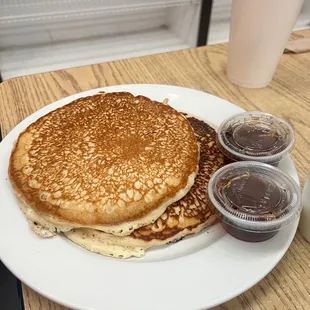 a stack of pancakes on a plate