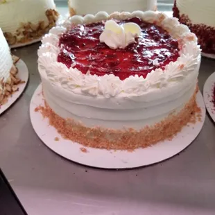 Strawberry cake