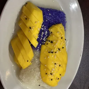 Sweet Rice with Mango