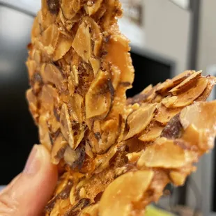 The best almond cookies