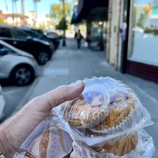 Snacktime at Suzanne's!